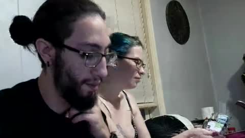 Extrastatic94 online show from December 11, 2024, 3:35 am