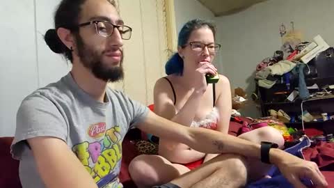 Extrastatic94 online show from December 26, 2024, 4:53 am