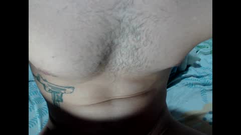 exxclusivo online show from April 18, 2026, 7:07 pm