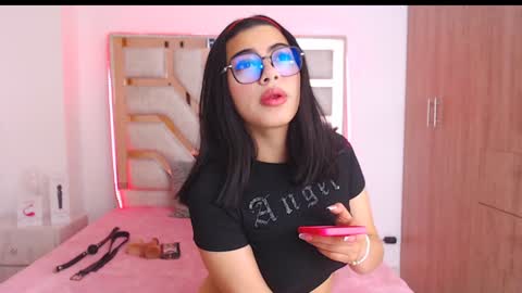 Snapshot of eylin_sofia chatting on January 26, 2025, 3:27 am eylin_sofia online show from January 26, 2025, 3:27 am