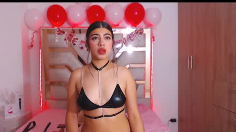 Snapshot of eylin_sofia chatting on February 15, 2025, 4:47 am eylin_sofia online show from February 15, 2025, 4:47 am