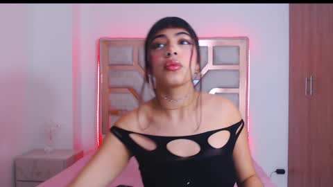 Snapshot of eylin_sofia chatting on February 24, 2025, 4:16 am eylin_sofia online show from February 24, 2025, 4:16 am