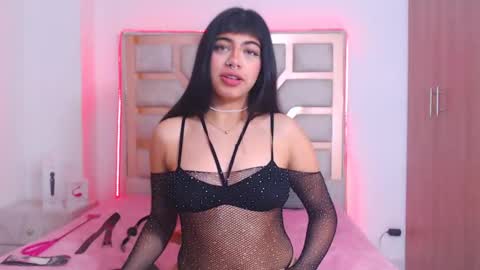 Snapshot of eylin_sofia chatting on February 27, 2025, 7:44 am eylin_sofia online show from February 27, 2025, 7:44 am