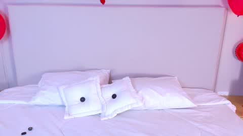 Snapshot of eymicooper chatting on February 16, 2025, 3:48 pm eymicooper online show from February 16, 2025, 3:48 pm