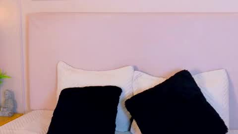 Snapshot of eymicooper chatting on September 13, 2025, 7:35 pm eymicooper online show from September 13, 2025, 7:35 pm