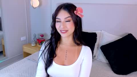 Snapshot of eymicooper chatting on October 20, 2025, 7:25 pm eymicooper online show from October 20, 2025, 7:25 pm