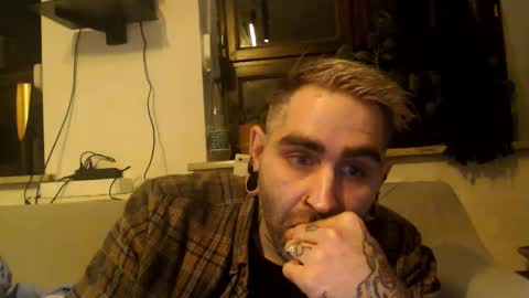 Snapshot of eytab chatting on October 9, 2025, 7:01 pm Eytab online show from October 9, 2025, 7:01 pm