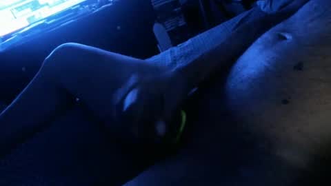 Snapshot of ezeddie2015 chatting on January 1, 2025, 1:04 am ezeddie2015 online show from January 1, 2025, 1:04 am