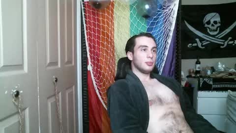 Ezra Naamah online show from April 1, 2026, 7:33 pm