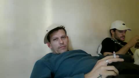 ezzcunha online show from May 13, 2026, 12:02 pm