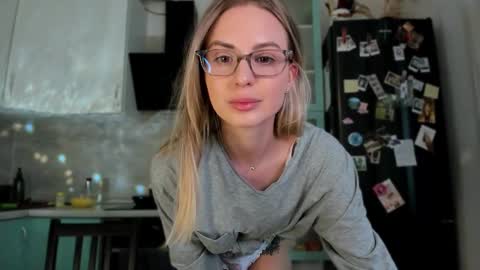  if you dont have fansly account yet use this link to registration    online show from February 11, 2025, 11:21 am