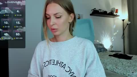  if you dont have fansly account yet use this link to registration    online show from October 28, 2025, 11:58 am