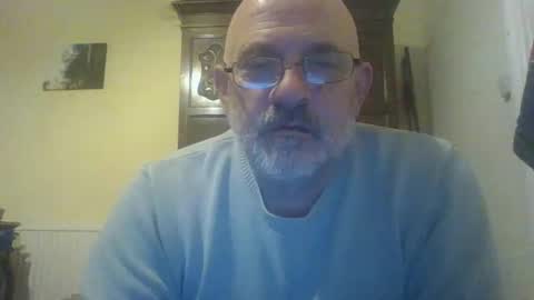 Snapshot of f1zzeek chatting on April 30, 2026, 10:47 pm f1zzeek online show from April 30, 2026, 10:47 pm