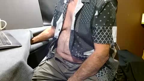 What Do You Like online show from December 12, 2024, 9:04 pm