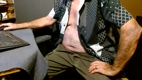 What Do You Like online show from December 21, 2024, 1:04 am