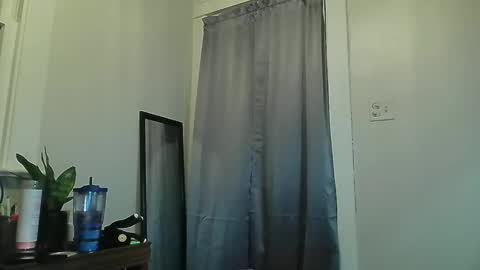 FabOmobono online show from January 12, 2025, 1:21 am