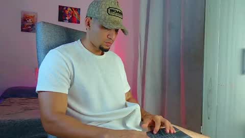 Snapshot of fabi_calde chatting on May 14, 2026, 2:18 am fabi online show from May 14, 2026, 2:18 am