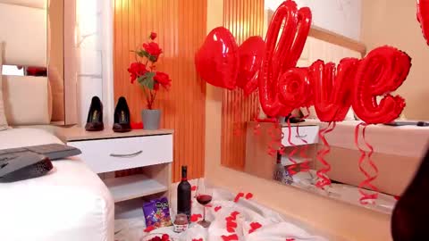  Fabi  online show from February 14, 2025, 6:40 pm