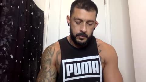 Snapshot of fabianelgalan chatting on December 2, 2024, 2:20 am Fabianelgalan online show from December 2, 2024, 2:20 am