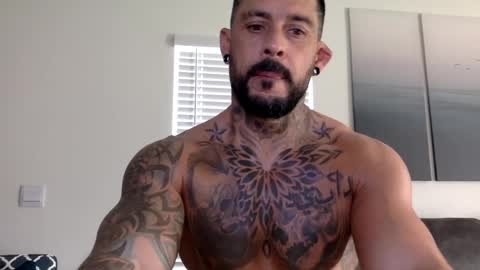 Snapshot of fabianelgalan chatting on January 17, 2025, 5:30 pm Fabianelgalan online show from January 17, 2025, 5:30 pm