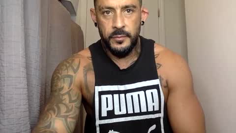 Snapshot of fabianelgalan chatting on February 12, 2025, 3:40 am Fabianelgalan online show from February 12, 2025, 3:40 am