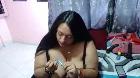 Snapshot of fabritziapiel chatting on May 26, 2026, 4:14 pm fabritziapiel online show from May 26, 2026, 4:14 pm