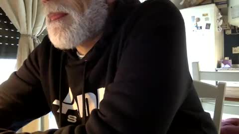 Snapshot of fabro45 chatting on February 3, 2025, 9:30 am Fabro online show from February 3, 2025, 9:30 am