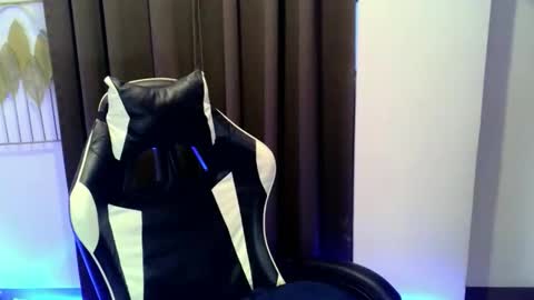 Snapshot of fabulous_cristy24 chatting on May 4, 2026, 9:27 am fabulous_cristy24 online show from May 4, 2026, 9:27 am
