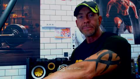 fabxxxl online show from February 25, 2025, 12:45 pm