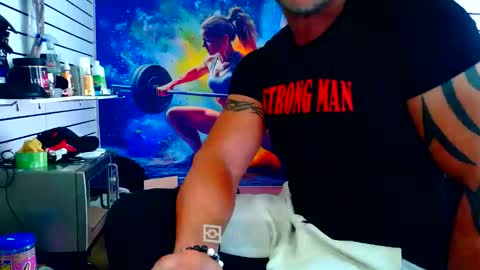 Snapshot of fabxxxl chatting on April 22, 2026, 12:28 pm fabxxxl online show from April 22, 2026, 12:28 pm