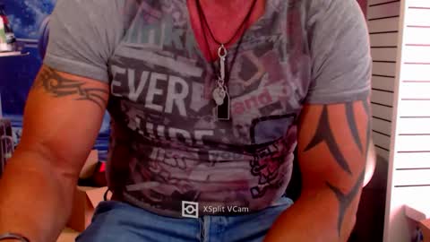 Snapshot of fabxxxl chatting on April 23, 2026, 12:29 pm fabxxxl online show from April 23, 2026, 12:29 pm