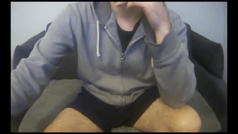 Snapshot of facelessescape chatting on January 7, 2026, 1:35 pm FacelessEscape online show from January 7, 2026, 1:35 pm