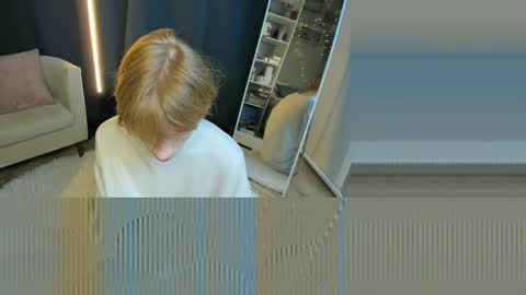 Kai online show from April 19, 2026, 9:06 pm