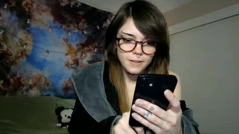 Snapshot of faerienugs chatting on January 8, 2025, 2:14 am Faerie 3 online show from January 8, 2025, 2:14 am