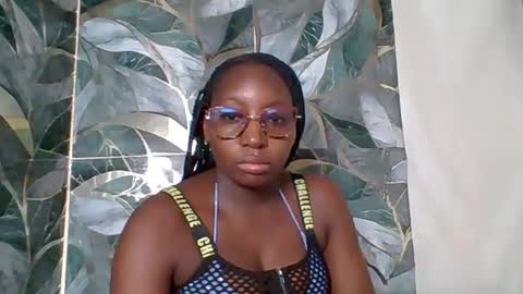 fahymah26 online show from June 3, 2026, 4:23 pm