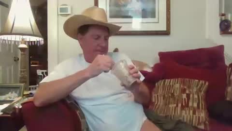 fairmount31 online show from October 12, 2025, 2:32 am