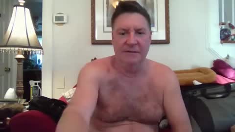 fairmount31 online show from December 21, 2025, 1:29 pm