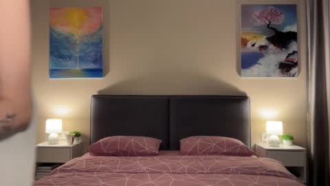 Bloom  online show from September 10, 2025, 4:40 pm