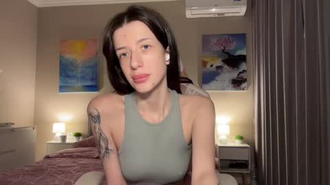 Bloom  online show from November 6, 2025, 12:50 pm