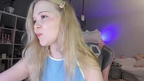 fairy_casey online show from May 4, 2026, 11:56 pm