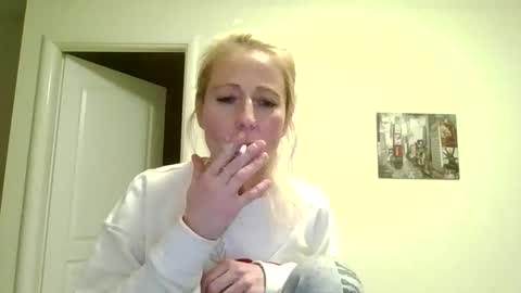 Fairy NightMary online show from November 16, 2025, 7:52 pm