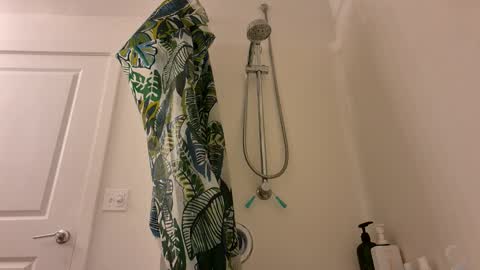 Snapshot of fairyboycvm chatting on December 17, 2025, 6:14 pm fairyboycvm online show from December 17, 2025, 6:14 pm