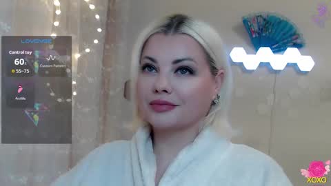 Snapshot of fairyjewell chatting on November 24, 2025, 6:13 am Jewell online show from November 24, 2025, 6:13 am