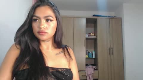 fairylatin online show from January 4, 2025, 11:00 am