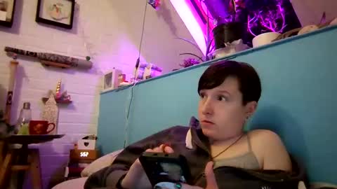 Fairypixieprincess online show from December 5, 2024, 5:50 pm