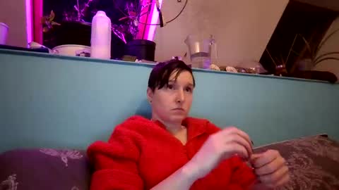 Fairypixieprincess online show from December 15, 2024, 6:04 pm