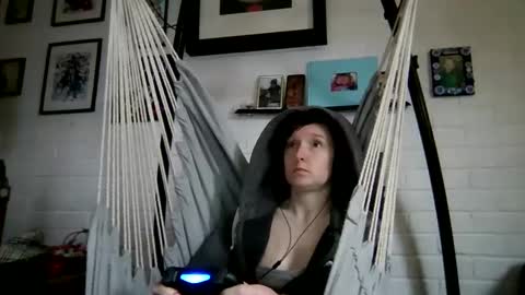 Fairypixieprincess online show from December 23, 2024, 2:39 pm