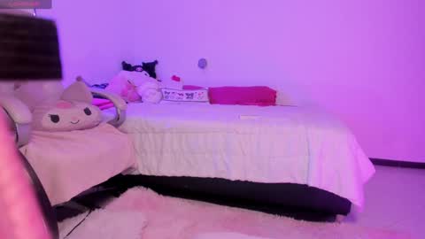 Sara  REMEMBER TO LEAVE A THUMB UP online show from January 26, 2025, 4:30 am