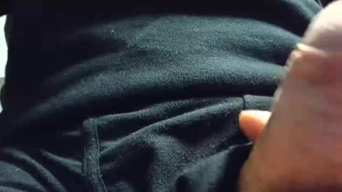 Snapshot of falcon120 chatting on March 5, 2026, 6:26 pm falcon120 online show from March 5, 2026, 6:26 pm