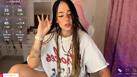 Snapshot of fallenangel_g chatting on January 26, 2025, 6:07 am Fallen Angel online show from January 26, 2025, 6:07 am